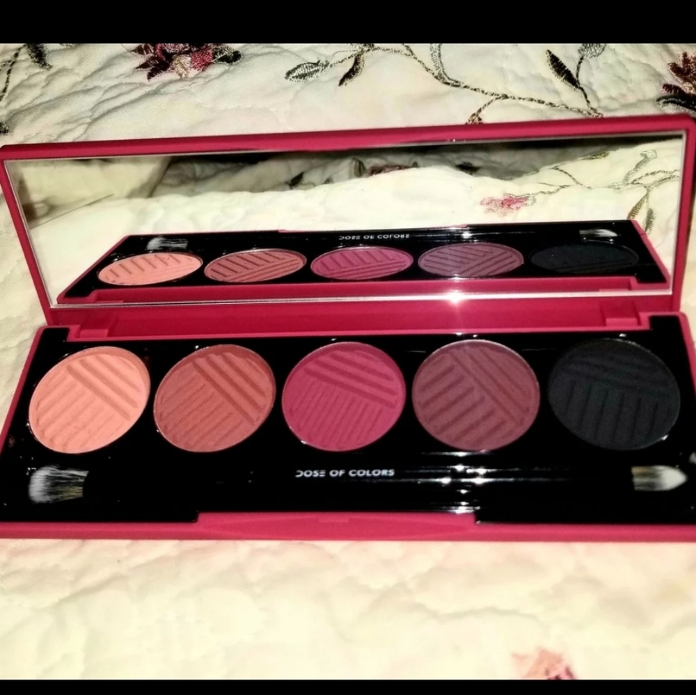 Dose Of Colors Blushing Berries Eyeshadow Palette - Picture 1 of 8